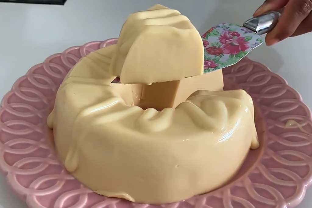 Sobremesa de Gelatina de Abacaxi