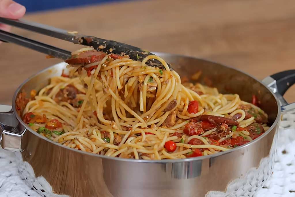 Macarronada de Sardinha