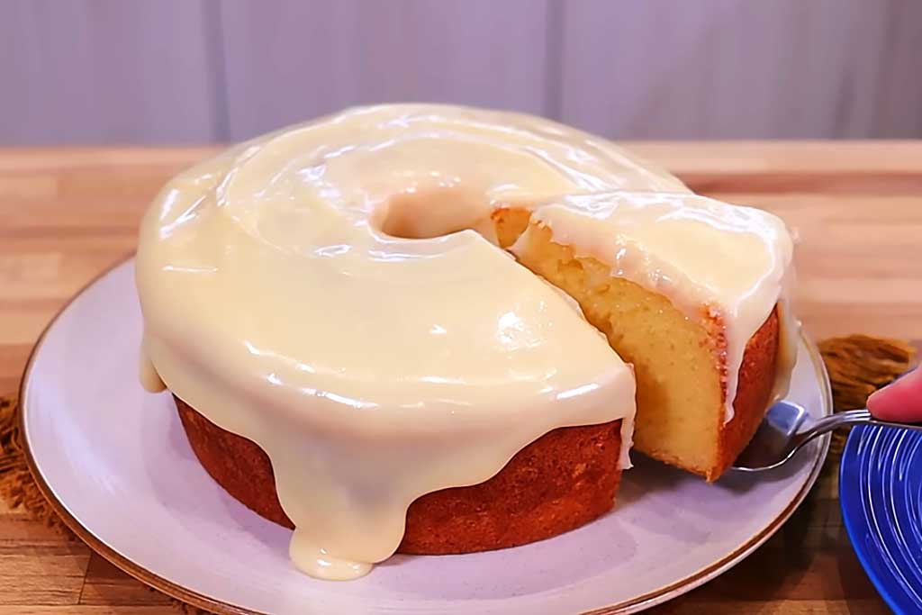 Bolo Caseiro de Leite Condensado