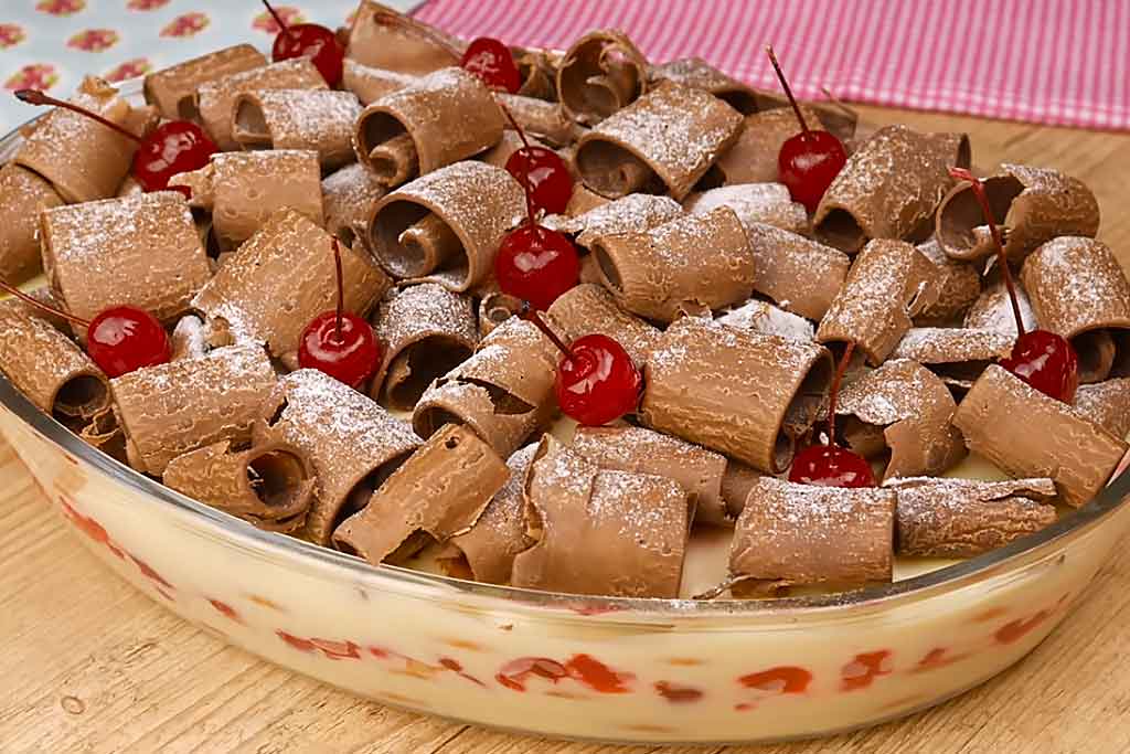 Pavê Divino de Chocolate e Cereja