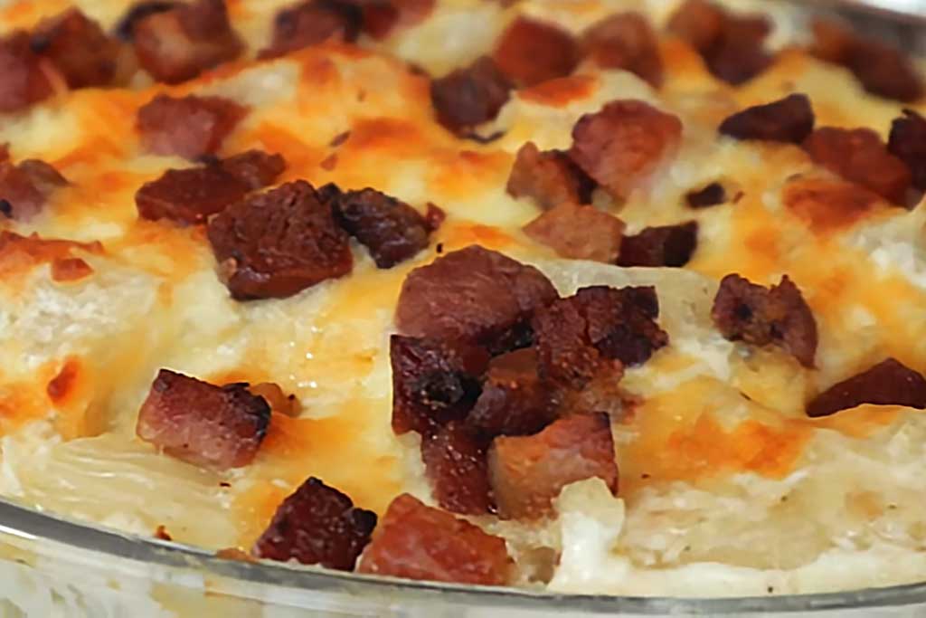 Mandioca Gratinada no Forno com Bacon