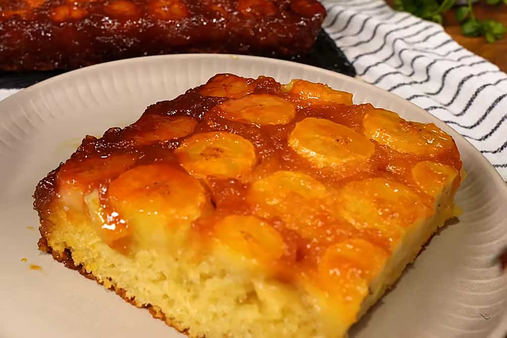 Bolo de Banana Caramelado