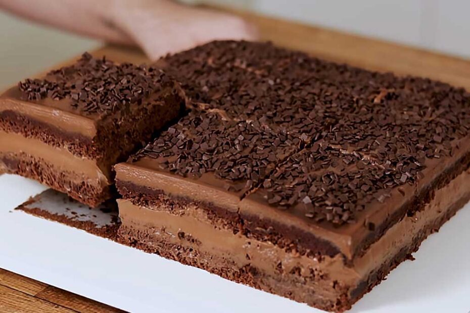 Delicioso Bolo de Chocolate Gelado