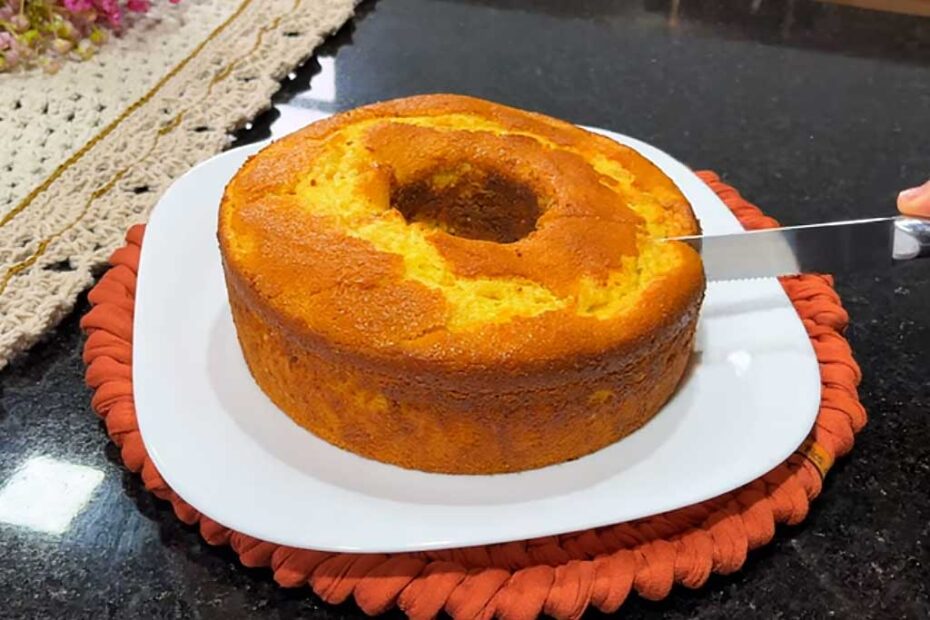 Bolo de Fubá com Leite Ninho