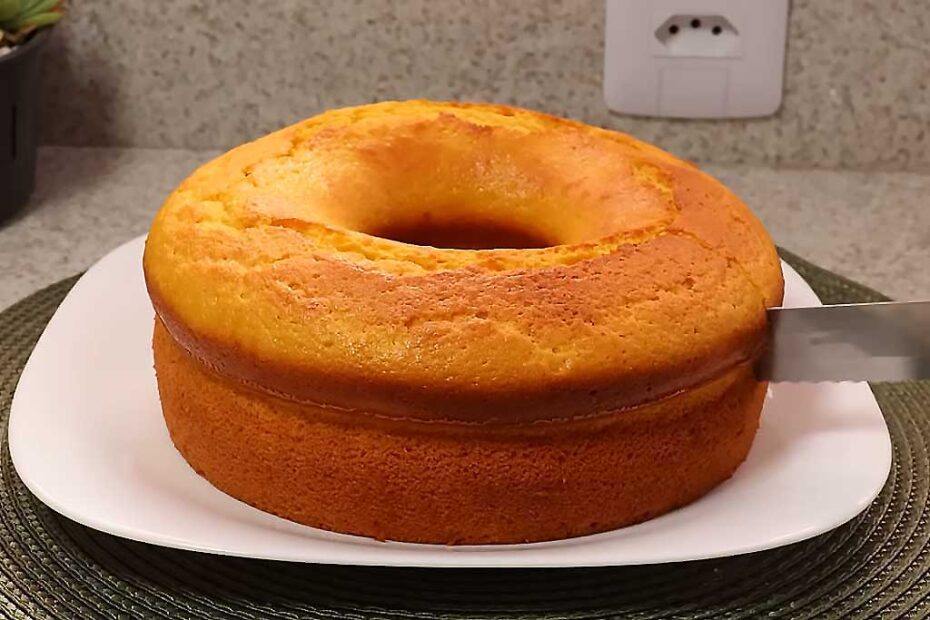 Bolo de Cenoura Fofinho e Fácil