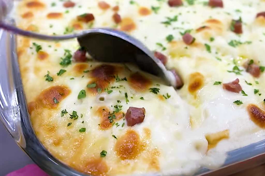 O Melhor Macarrão Cremoso com Bacon