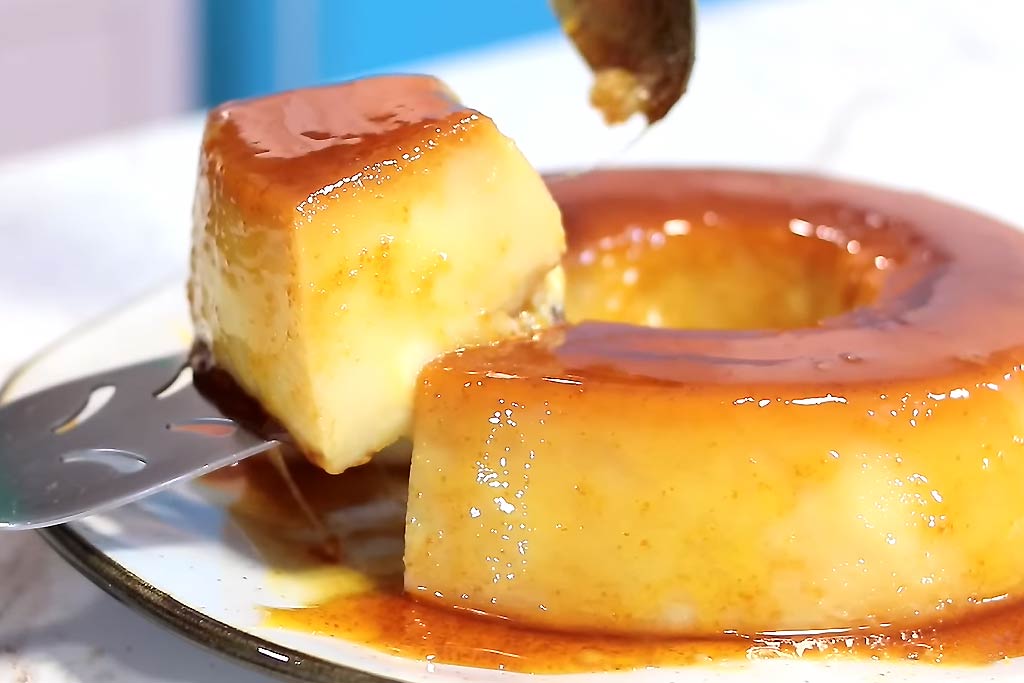 Pudim Cremoso de Pão Amanhecido