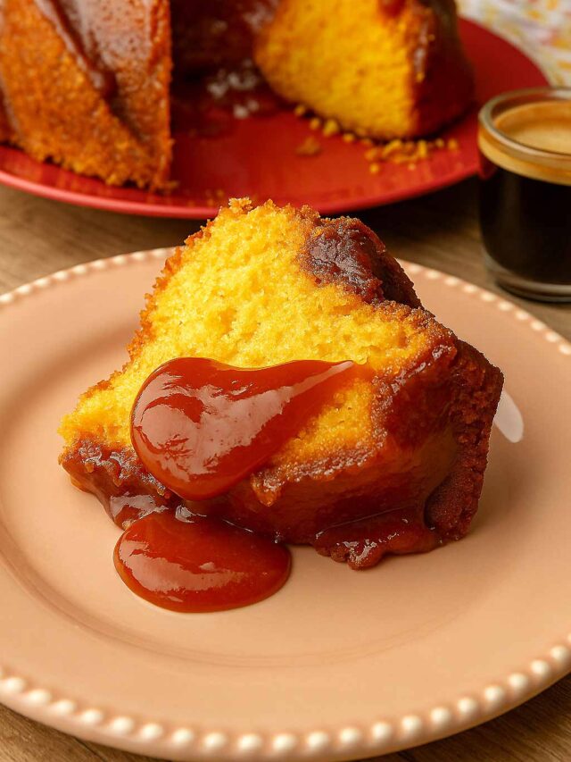 Bolo de Flocão com Calda de Goiabada