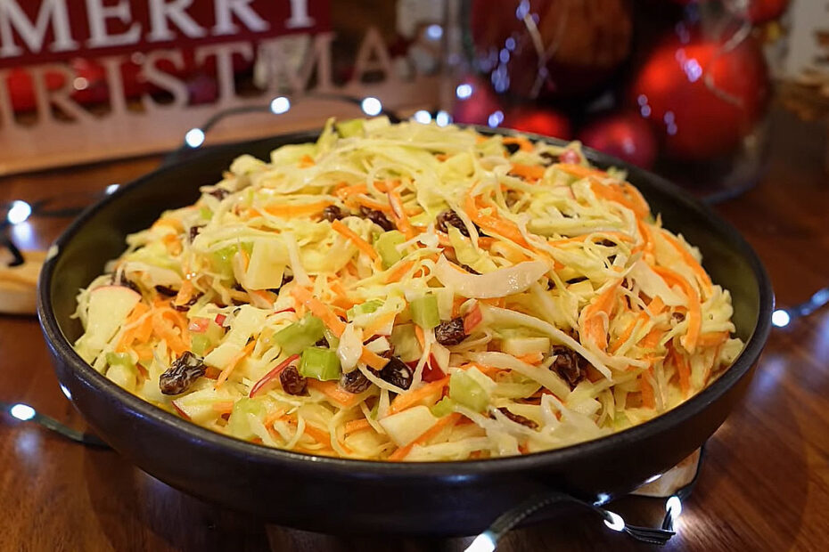 Salada de Repolho Cremosa e Colorida