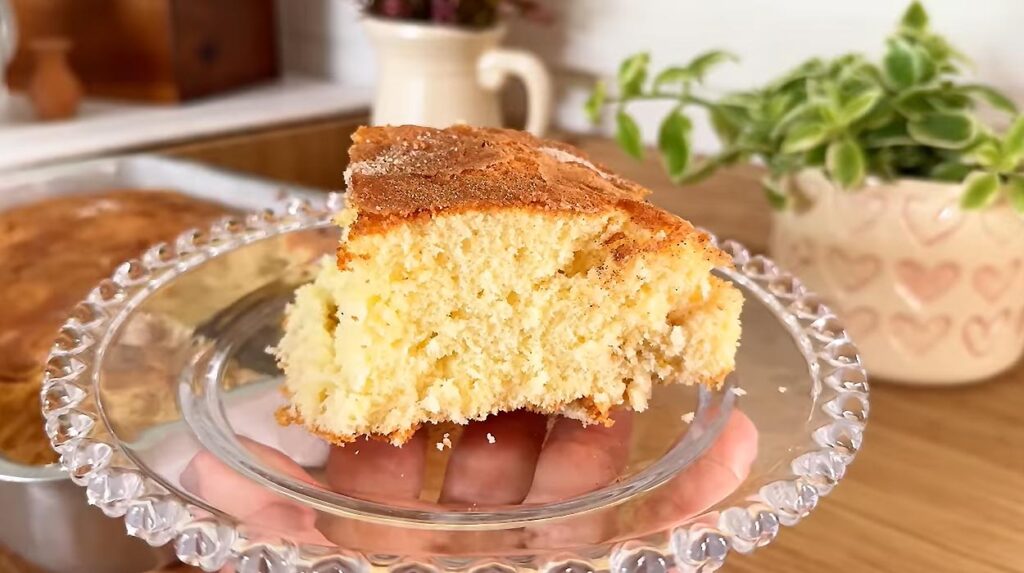 Bolo de Banana Simples e Fofinho